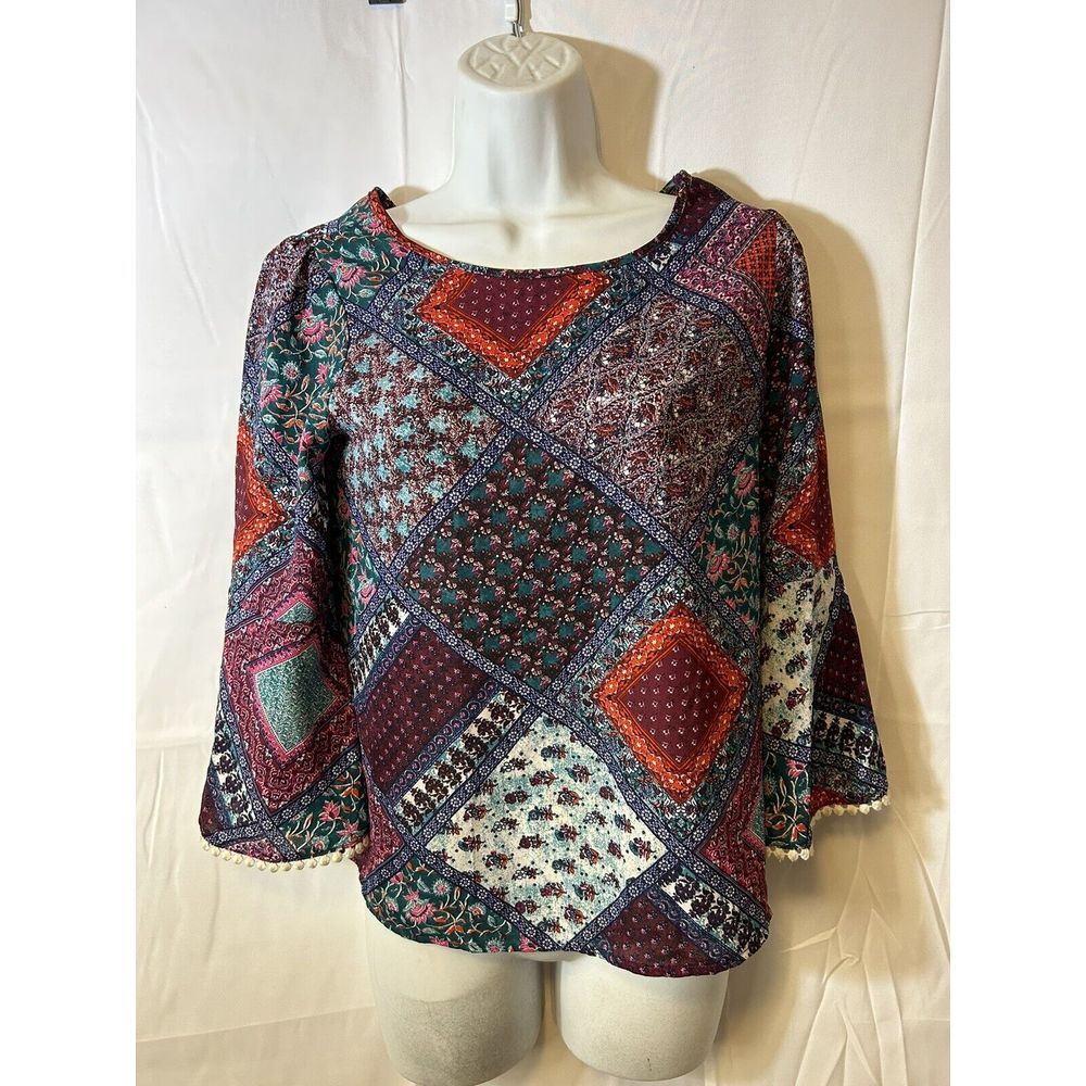 Red Camel Junior Girls XL Bell Sleeve Dressy Casual Top Patterned‎ Diamond